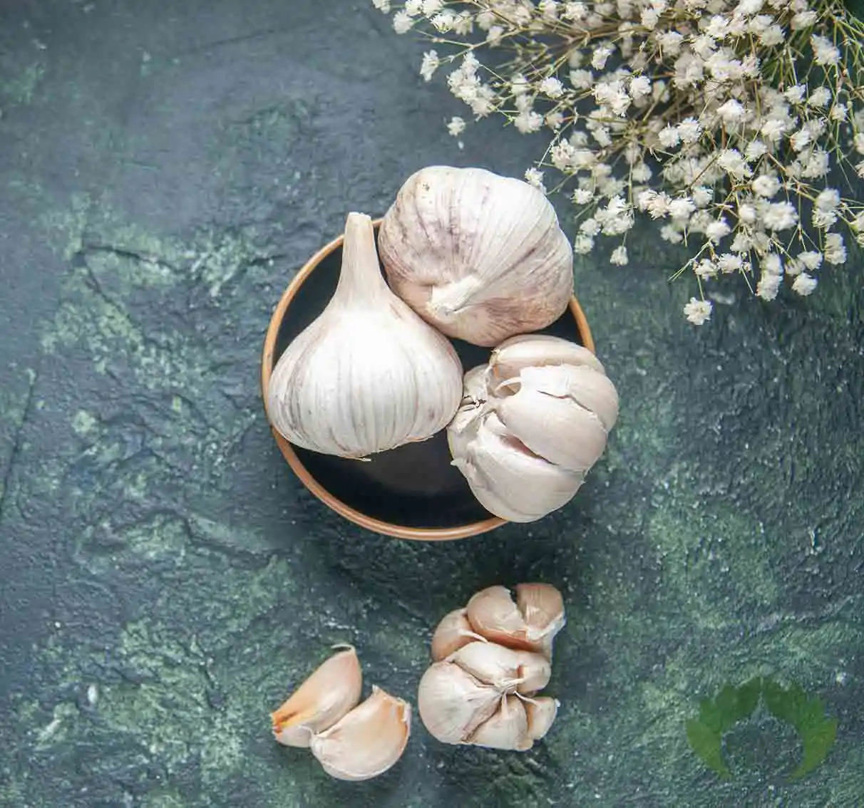Egyptian-fresh-garlics